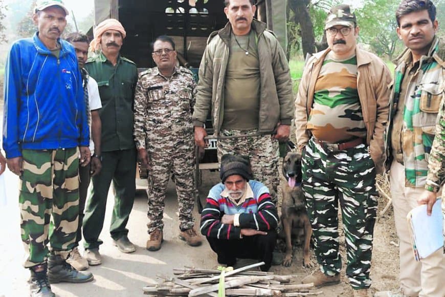 फ्लिपकार्ट से खरीदी झटका मशीन से खेत में नीलगाय की मौत किसान गिरफ्तार