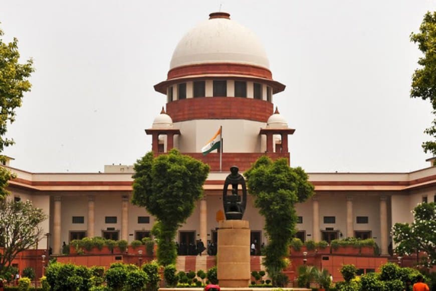 UGC के नए भेदभाव विरोधी नियमों पर सुप्रीम कोर्ट की रोक: जानिए क्या है पूरा विवाद और छात्रों का विरोध