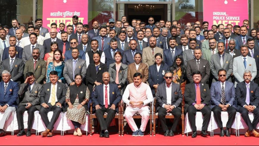 नक्सलवाद का फन कुचलने वाली एमपी पुलिस पर गर्व', जल्द होगी बंपर भर्तियां और प्रमोशन: सीएम