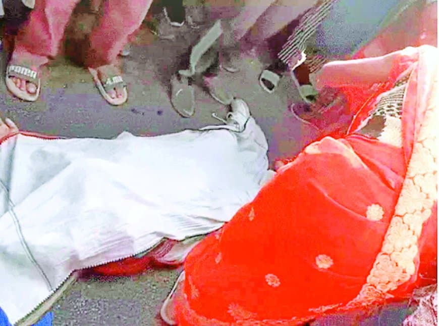 स्कूल जाते मासूम को ट्रक ने कुचला मौके पर मौत बहन बाल बाल बची