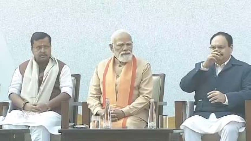 पीएम  मोदी बोले- मैं कार्यकर्ता...नितिन नबीन भाजपा के बॉस