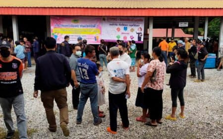 थाईलैंड मास शूटिंग: पूर्व पुलिसकर्मी ने डे-केयर में मचाया कत्लेआम, 22 बच्चों सहित 34 की मौत