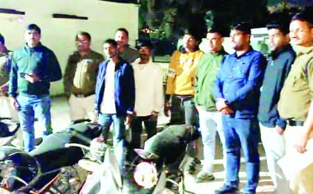 पुलिस हिरासत से हथकड़ी सरकाकर फरार हुआ बाइक चोर, रीवा पुलिस की कार्यप्रणाली पर सवाल