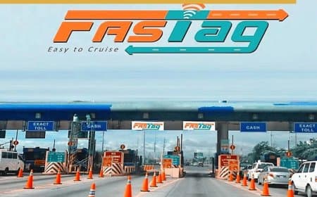 भारत: अप्रैल से नेशनल हाइवे के टोल प्लाजा पर बंद हो जाएगा कैश भुगतान