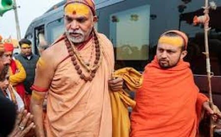 यौन उत्पीड़न मामला: शंकराचार्य की गिरफ्तारी पर हाईकोर्ट की रोक, फैसला सुरक्षित