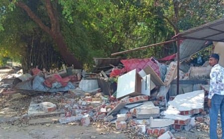 भोपाल: बड़ा तालाब के कैचमेंट एरिया पर चला प्रशासन का बुलडोजर, विधायक आरिफ मसूद का संस्थान और कई रसूखदारों के निर्माण चिह्नित