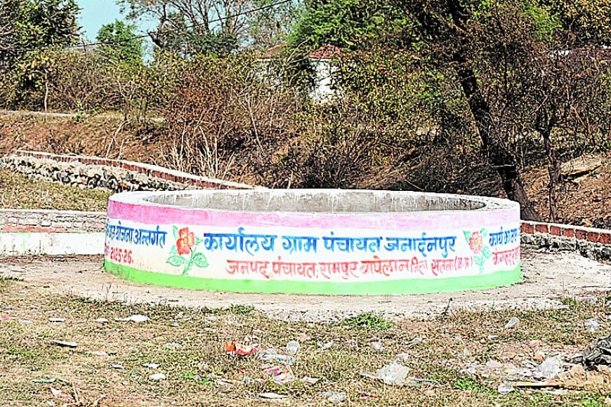 जनार्दनपुर में प्रस्तावित खनन पर विवाद, आश्रम के पास उत्खनन की कोशिश नाकाम