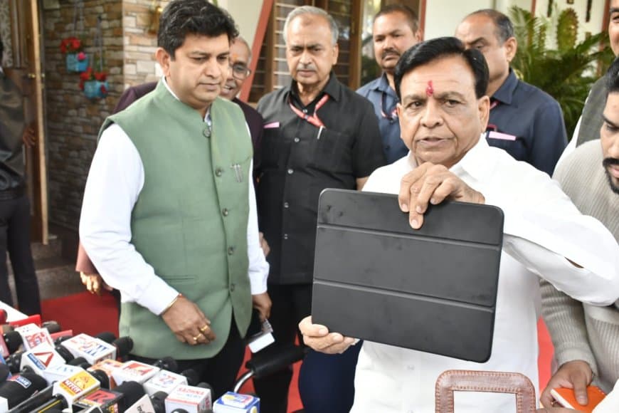 उम्मीदों का बजट: मध्यप्रदेश में नहीं लगेगा कोई नया टैक्स, 8वीं तक दूध फ्री