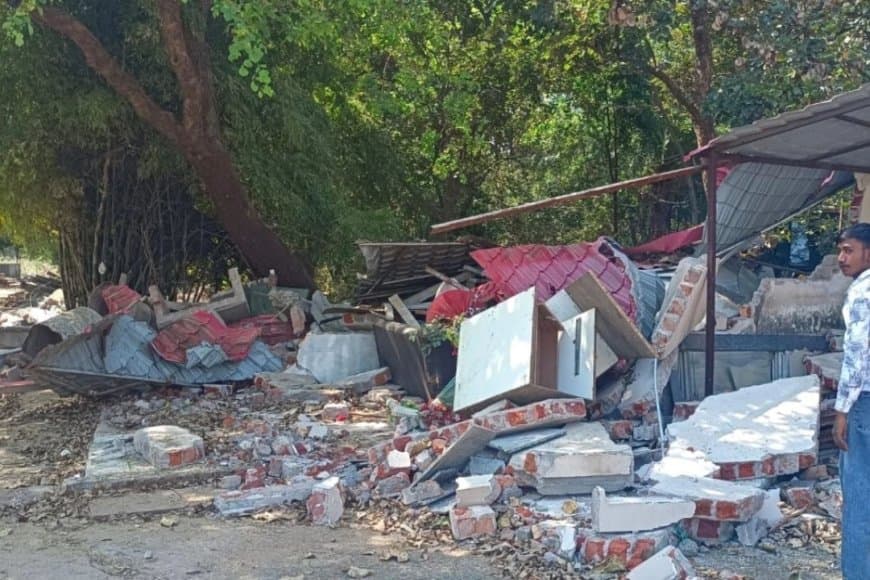 भोपाल: बड़ा तालाब के कैचमेंट एरिया पर चला प्रशासन का बुलडोजर, विधायक आरिफ मसूद का संस्थान और कई रसूखदारों के निर्माण चिह्नित