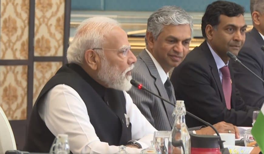 मोदी बोले- आतंकवाद के खिलाफ लड़ाई में मित्र देशों का समर्थन अहम 