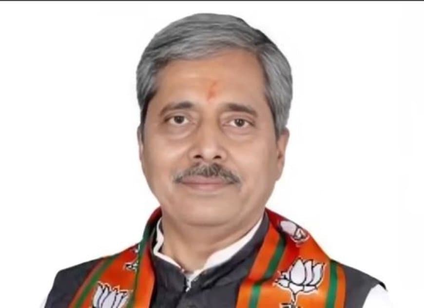 मध्यप्रदेश... एक माह दस दिन के बाद प्रगट भये लापता मऊगंज विधायक