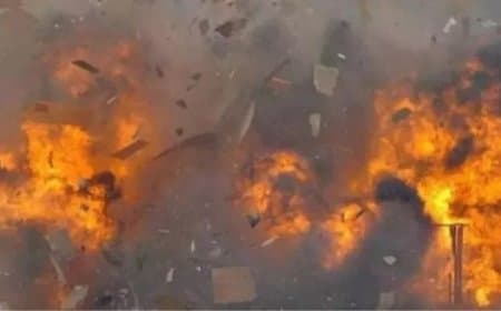 महाराष्ट्र: बारूद फैक्ट्री में विस्फोट के बाद 15 लोगों की मौत 