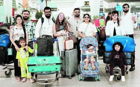 युद्ध के बीच दुबई में फंसे लोगों को डिप्टी सीएम का मिला सहारा