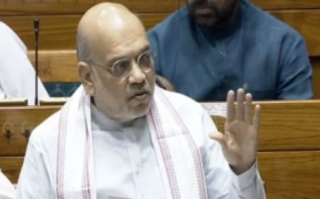 अमित शाह का लोकसभा में विपक्ष पर हमला: "ओम बिरला को मर्यादा न सिखाए विपक्ष"