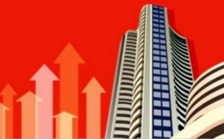 भारतीय बाजार में हरियाली: सेंसेक्स 321 अंक चढ़ा, निफ्टी में भी तेजी
