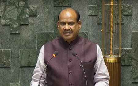 लोकसभा: आठ सांसदों का निलंबन निरस्त, किरेन रिजिजू ने रखा प्रस्ताव