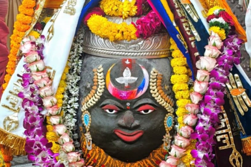 महाकाल मंदिर में होली 2026: हर्बल गुलाल से भस्म आरती और चंद्रग्रहण का सूतक; जानें पूजन का समय।