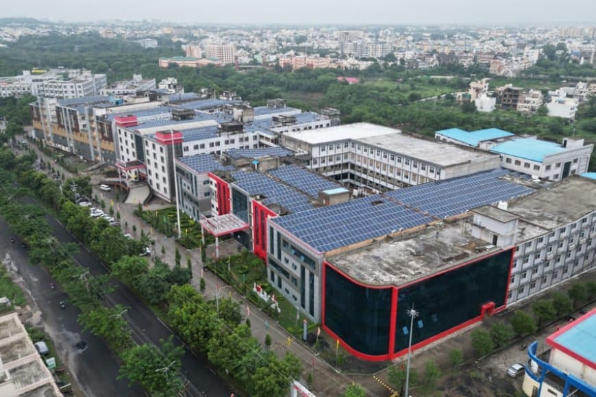 भोपाल में मचा हड़कंप: जेके यूनिवर्सिटी को बम से उड़ाने की धमकी