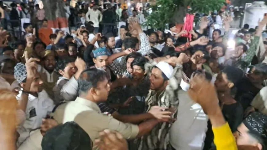 मध्यप्रदेश: खंडवा में आधी रात मचा बवाल... प्रदर्शनकारियों ने युवती को पीटा