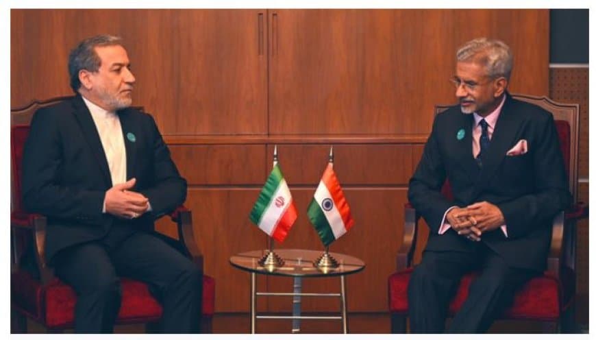 पश्चिम एशिया संकट: विदेश मंत्री एस. जयशंकर और ईरानी समकक्ष के बीच  चौथी वार्ता, होर्मुज जलडमरूमध्य पर टिकी दुनिया की नजरें