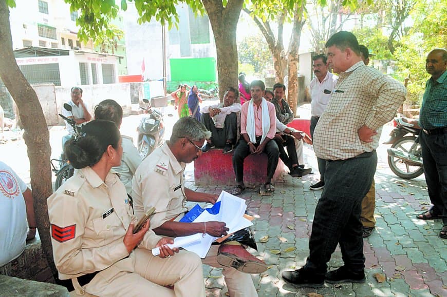 पति को वाट्सएप कॉल कर नवविवाहिता फंदे पर झूली, पति पर आरोप, जांच में जुटी पुलिस