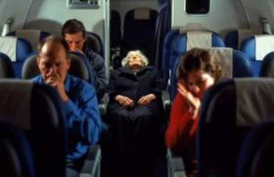 ब्रिटिश एयरवेज की फ्लाइट में महिला की मौत: 13 घंटे तक शव के साथ सफर, जानें क्या हैं विमानन नियम