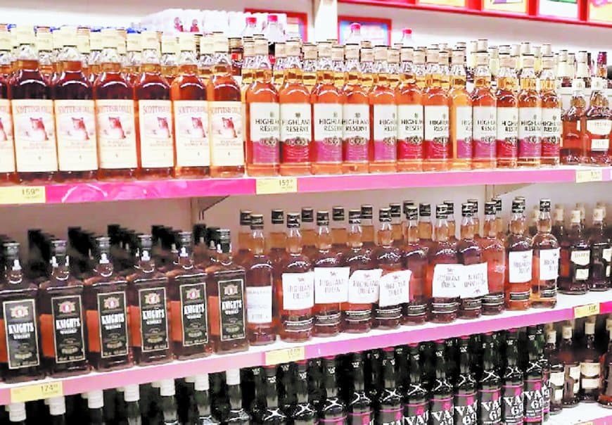 17 शराब समूहों को नीलाम कर 526 करोड़ कमाए, 14 प्लस में गईं और तीन दे गईं घाटा