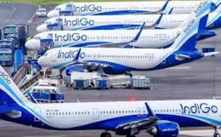 हवाई किराया वृद्धि पर सरकार सख्त: एयरलाइंस के साथ होगी बैठक, ATF के दाम बढ़ने से इंडिगो की उड़ानें महंगी