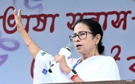 चुनावी अपडेट 2026: ममता बनर्जी का एनआईए पर आरोप, राहुल गांधी का केरल सीएम पर पलटवार और बहरामपुर में हिंसा