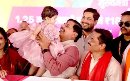 आष्टा न्यूज़: सीएम मोहन यादव का रोड शो, लाड़ली बहनों को मिली 1836 करोड़ की किस्त और 185 करोड़ के विकास कार्यों की सौगात