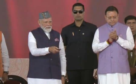 पीएम मोदी ने कहा-हमारा देश ऐसे ही विकास की भाग्य रेखाओं को बनाने में जुटा