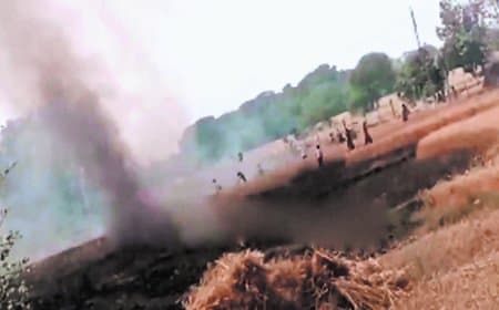 बिजली लापरवाही से अमिलिया में 40 बीघा फसल जली, किसानों पर संकट गहराया