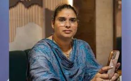 बीना विधायक निर्मला सप्रे फिर नहीं हुईं विधानसभा अध्यक्ष के समक्ष पेश, अब 29 अप्रैल को हाईकोर्ट में सुनवाई