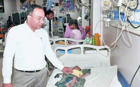 मझगवां में कुपोषण का कहर, चार माह के जुड़वा बच्चों की हालत गंभीर