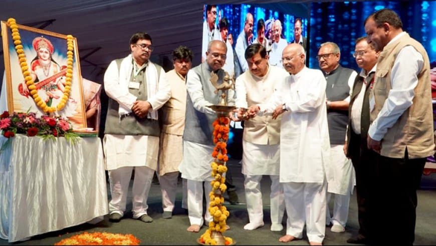 उज्जैन बनेगा वैश्विक 'विज्ञान नगरी': मुख्यमंत्री डॉ. यादव ने किया 725 करोड़ के कार्यों का शिलान्यास