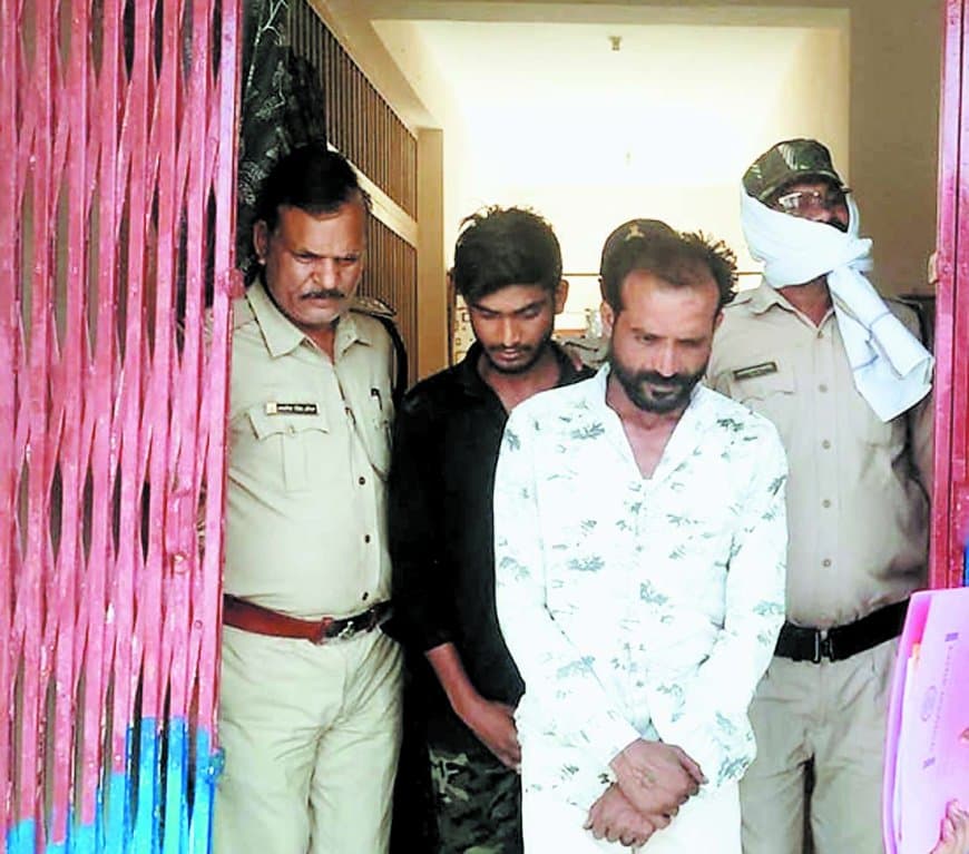 स्कूल से लौटती छात्रा का अपहरण, सूने घर में बंधक बनाकर दुष्कर्म की वारदात