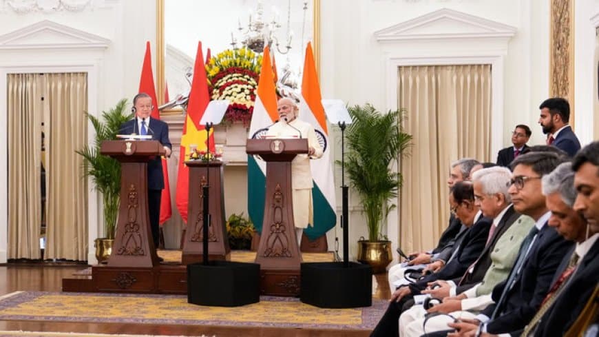 वियतनाम के राष्ट्रपति तो लाम और भारत के प्रधानमंत्री नरेन्द्र मोदी ने संयुक्त पत्रकार वार्ता की।