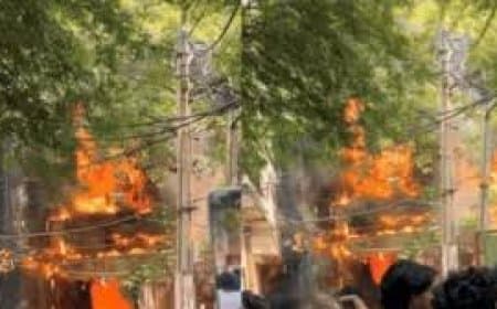दिल्ली हादसा: होटल में आग लगने से 21 की मौत, खिड़कियों से कूदे लोग, कई विदेशी नागरिक शामिल