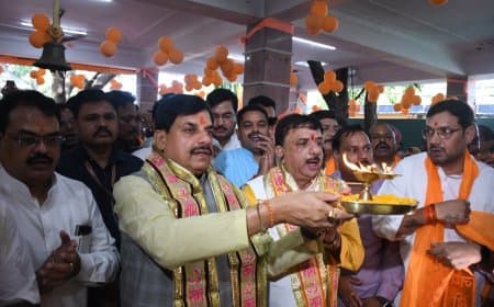 मध्यप्रदेश: सीएम मोहन ने कहा- पीएम मोदी दुनिया के सबसे बड़े लोकतंत्र के नायक...गरीब परिवारों के आदर्श
