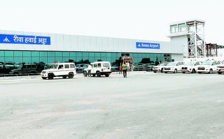 रीवा एयरपोर्ट पर इंडिगो की उड़ान, छह महीनों में रिकॉर्ड यात्री