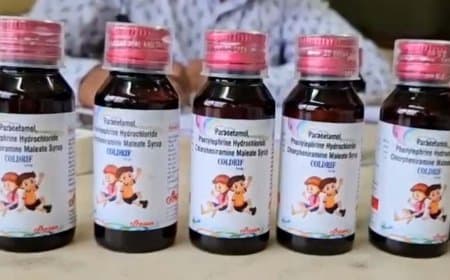  भारत में बदलाव: केंद्रीय स्वास्थ्य मंत्रालय का आदेश- अब बिना डॉक्टर की पर्ची के नहीं मिलेगी कोई भी सीरप 