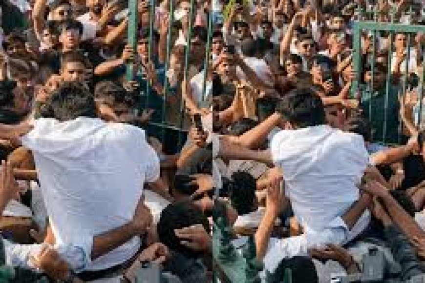 जयपुर में 'कॉकरोच जनता पार्टी' के संस्थापक अभिजीत दीपके की पिटाई