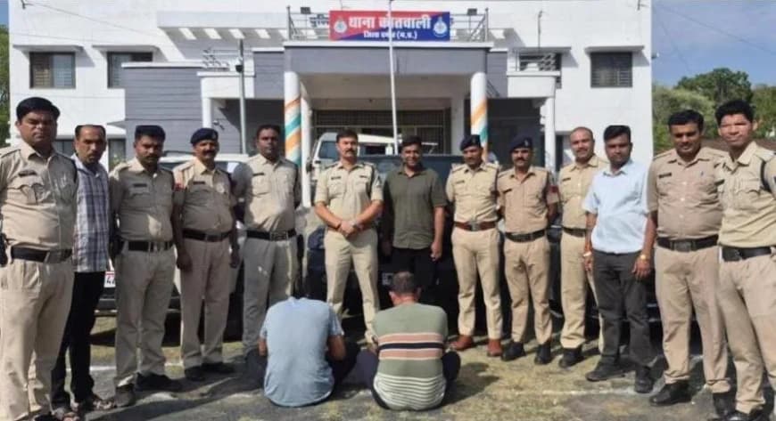 Damoh Fake Doctor Case: भोपाल से मास्टरमाइंड हीरा सिंह कौशल सहित 2 गिरफ्तार, 3 लग्जरी कारें और नगदी बरामद