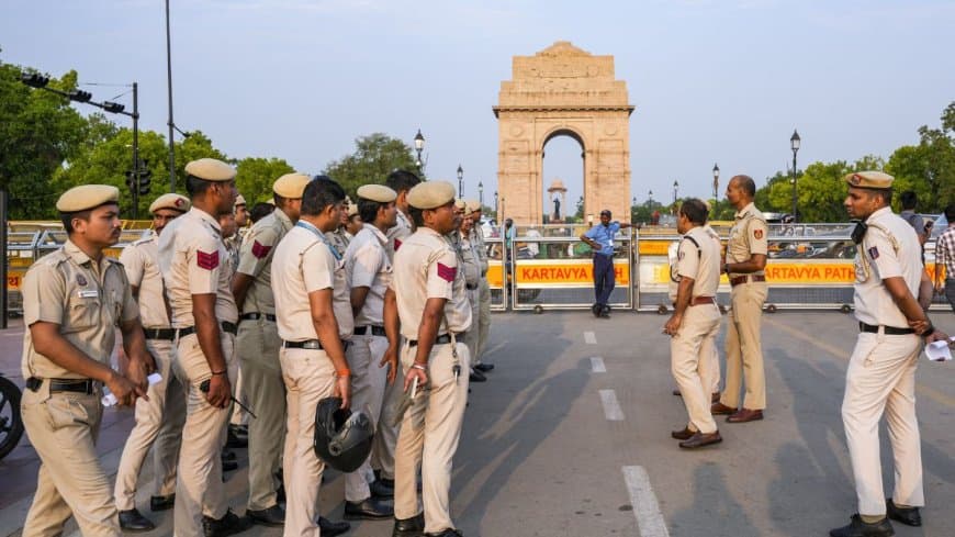 भारत: दिल्ली-उत्तराखंड में आतंकी हमले की धमकी... मंदिर और सरकारी भवन और रेलवे स्टेशनों की बढ़ी चौकसी
