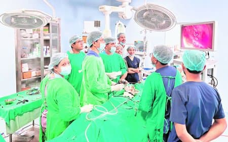 नाक के रास्ते बिना चीरा लगाए सफल ब्रेन ट्यूमर सर्जरी, रीवा ने रचा नया इतिहास