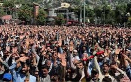 POK में बगावत: JAAC नेता ने भारत से मांगी मदद, LOC खोलने और मानवीय सहायता का आग्रह