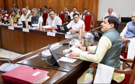 MP कैबिनेट : नर्मदा विवाद हल, सरकारी कर्मचारियों की पदोन्नति और IT पार्कों को मंजूरी
