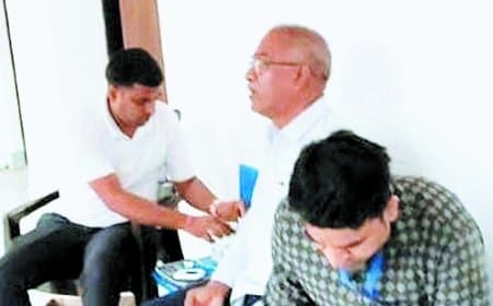 बैठक में बार-बार वॉशरूम गए अधिकारी, कमिश्नर ने कराई शुगर जांच, निकले सोलह पॉजिटिव