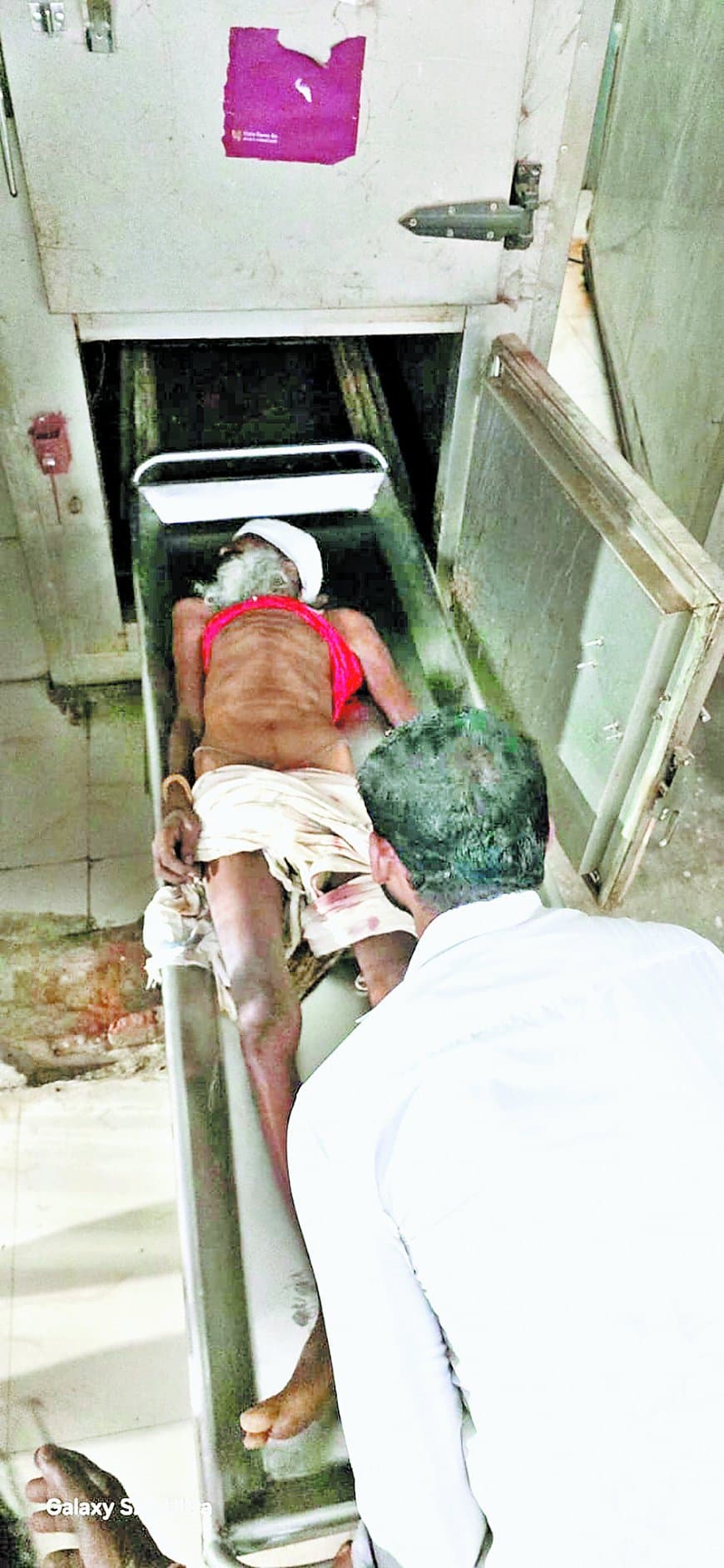 जमीनी विवाद में खूनी संघर्ष, बीच-बचाव करने पहुंचे युवक की मौत, दो घायल गंभीर हालत