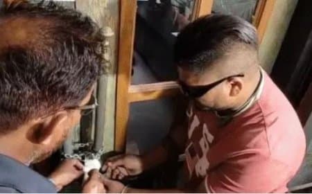 सीलिंग कार्रवाई: सुप्रीम कोर्ट में तीन घंटे मैराथन सुनवाई, मास्टर प्लान के ड्राफ्ट को हरी झंडी